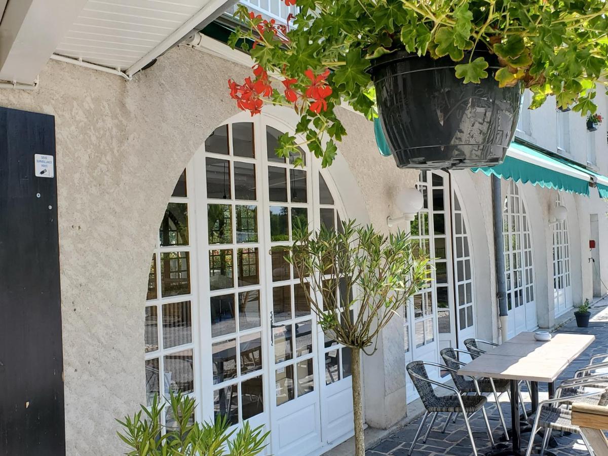 L'Auberge Saint-Viance Exteriör bild