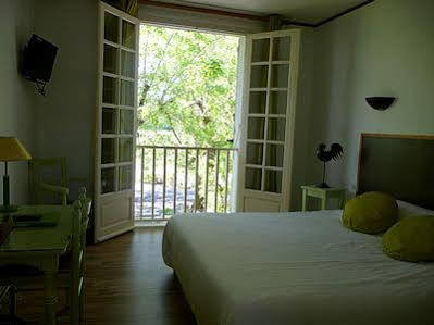 L'Auberge Saint-Viance Exteriör bild